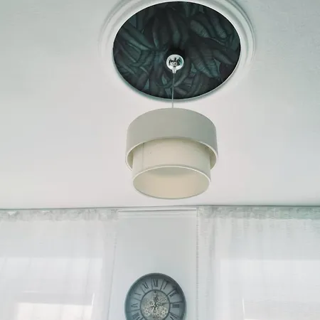 In Aux: 2-room With 24/7 Check-in Apartment Augsburg
